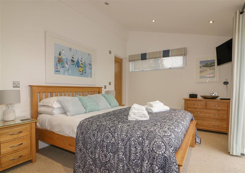 One of the 2 bedrooms at 9 Valley View, Lanreath