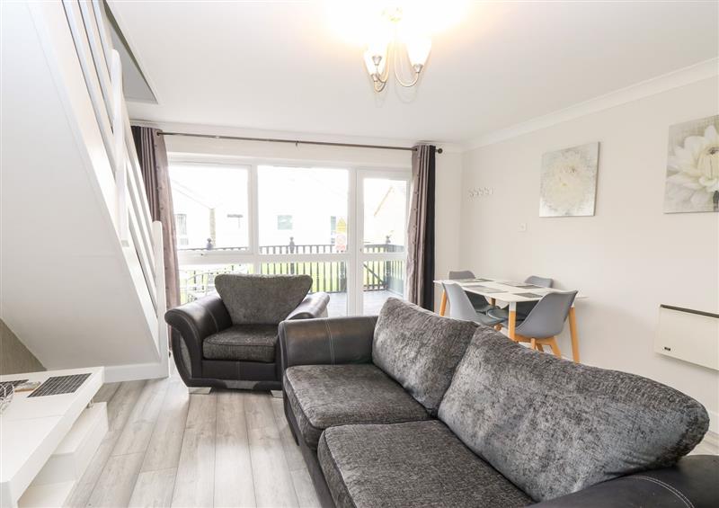 Enjoy the living room at 91 Waterside Park, Lowestoft