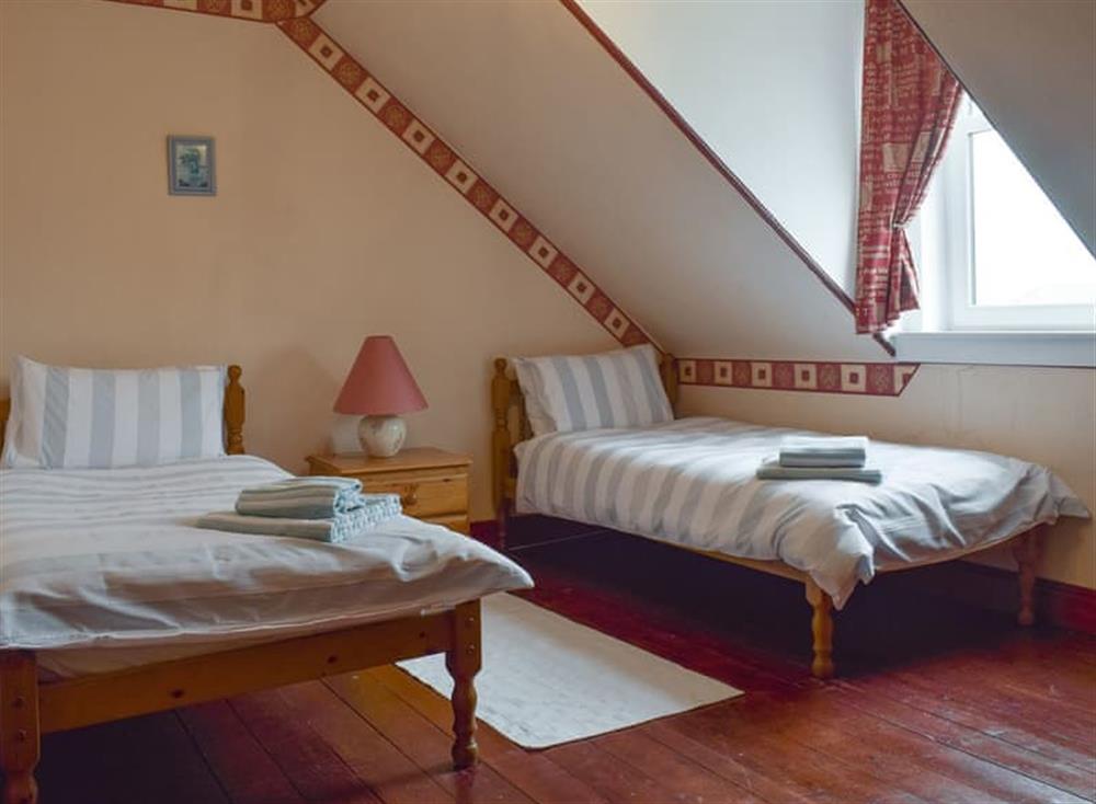 Good-sized twin bedroom at Abbie House in St Monans, Fife