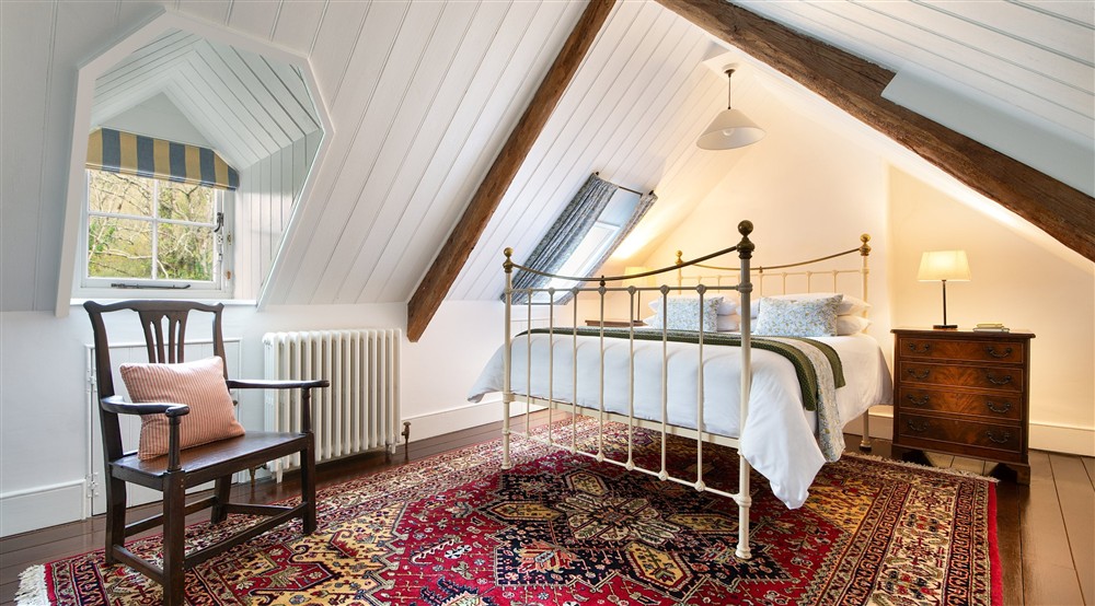 The double bedroom on the first floor of Abermydyr, Ceredigion (photo 2) at Abermydyr in Aberaeron, Ceredigion