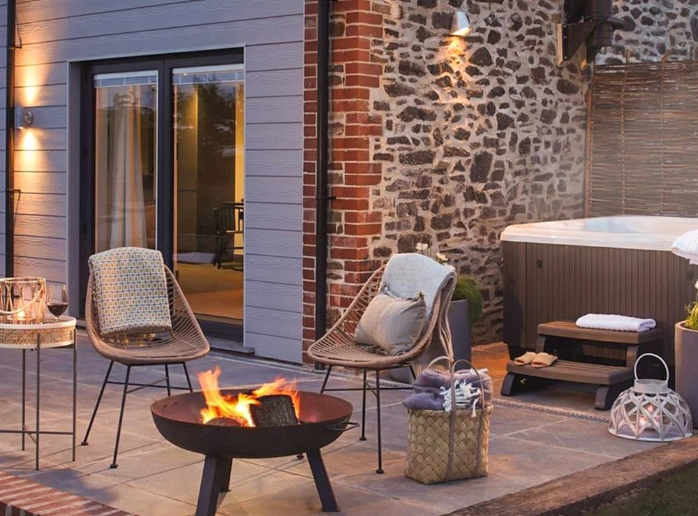 Hot tub at Acacia in Black Dog, Devon