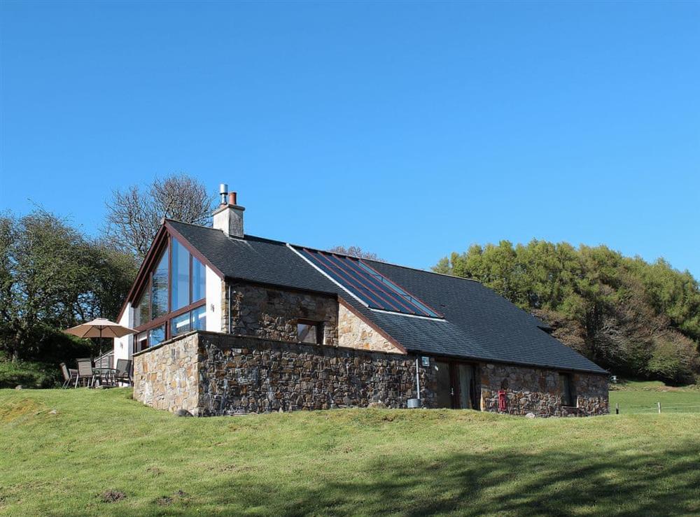 Beautiful holiday cottage on the West coast of Scotland