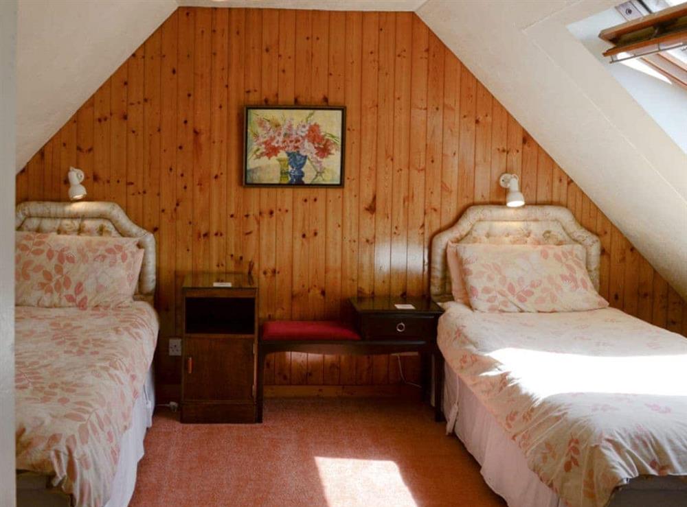 Twin bedroom at Achd in Drumbeg, by Lochinver, Sutherland