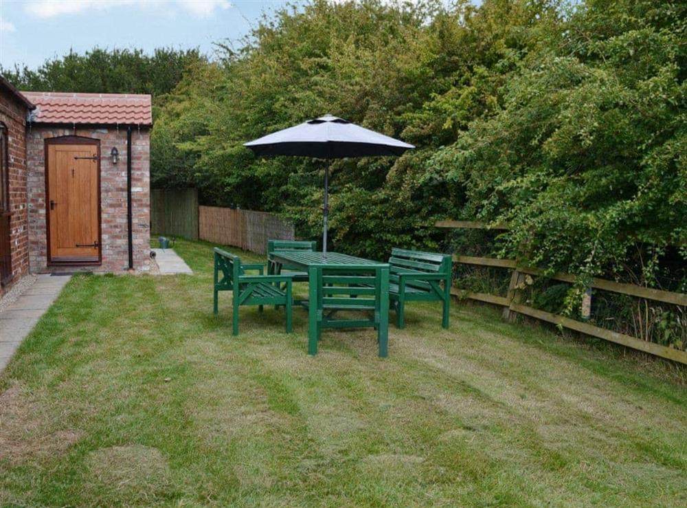Sitting-out-area at Acorn Barn in Laytham, near York, North Yorkshire
