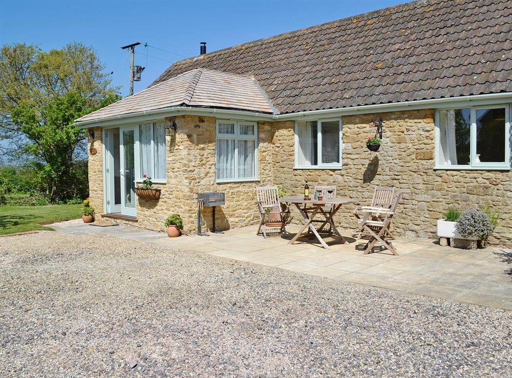 Lovely semi-detached bungalow at Acorn Cottage in North Perrott, near Crewkerne, Somerset