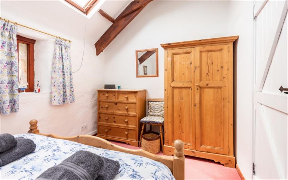 Another view of the double bedroom.  at Acorn Cottage in Slapton