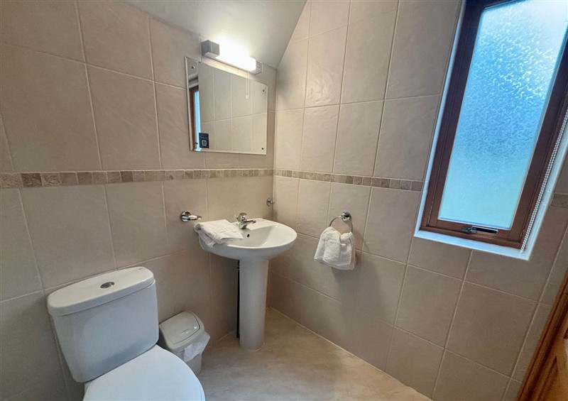Bathroom (photo 2) at Acorn Lodge, Finlakes Holiday Park near Chudleigh