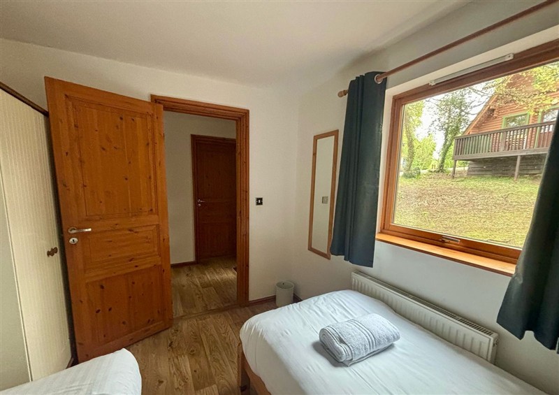 One of the 3 bedrooms at Acorn Lodge, Finlakes Holiday Park near Chudleigh