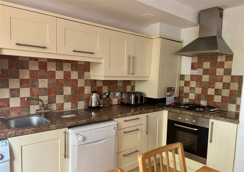 The kitchen at Acorn Lodge, Finlakes Holiday Park near Chudleigh