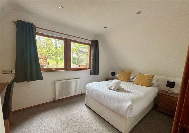 The setting at Acorn Lodge, Finlakes Holiday Park near Chudleigh