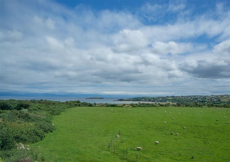 The setting of Acresfield at Acresfield, Abersoch