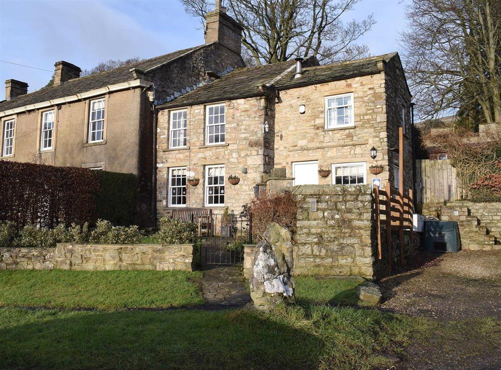 AD Coach House Cottage in Fremington, near Richmond, North Yorkshire