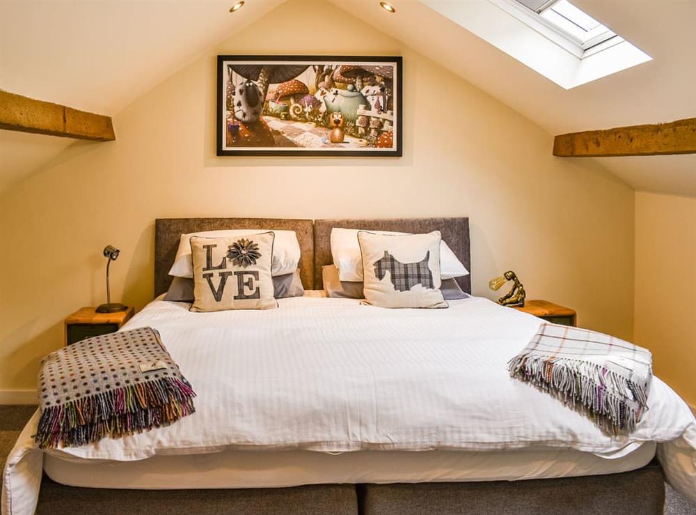 Double bedroom at Bentley Cottage, 