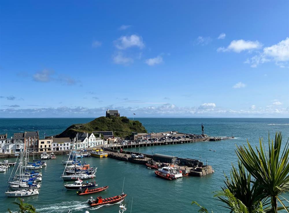 Surrounding area (photo 2) at Admirals Lookout in Ilfracombe, Devon