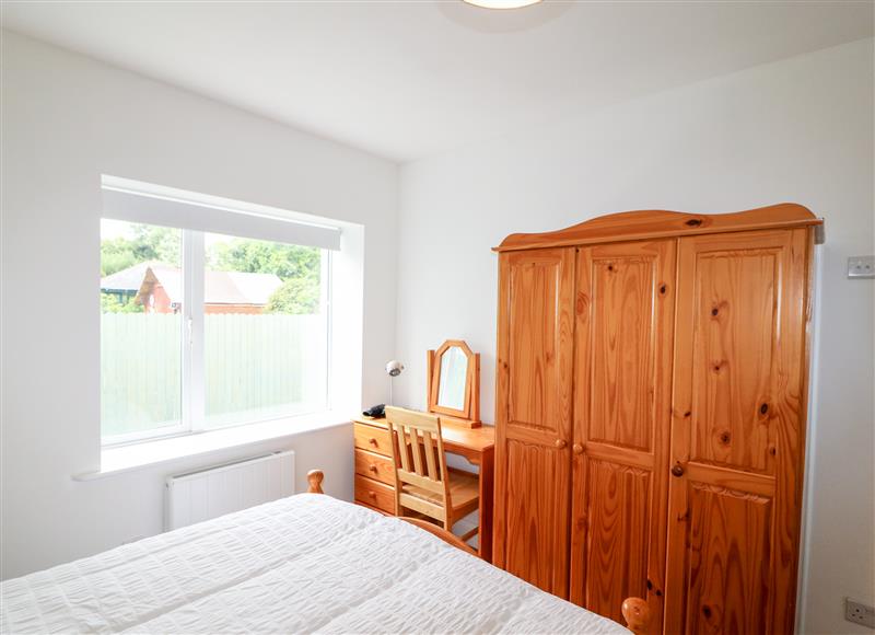 A bedroom in Ahiohill Meadows at Ahiohill Meadows, Ahiohill near Ballinascarty