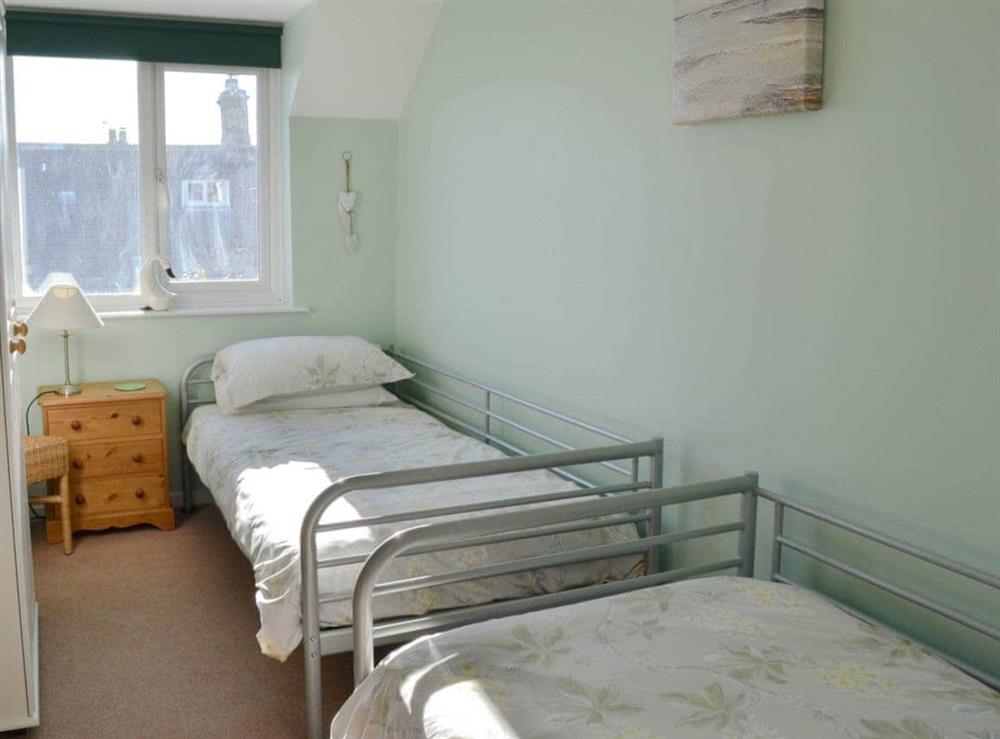 Cosy twin bedroom at Aidan Cottage in Craster, Alnwick, Northumberland
