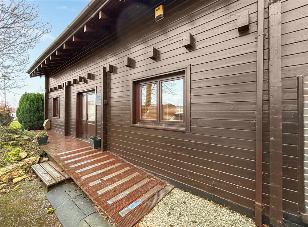 Exterior at Albatross Lodge in Tattershall, Lincolnshire