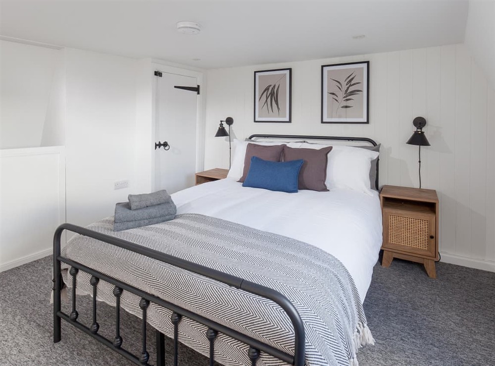 Double bedroom (photo 2) at Alberts Cottage in Blandford Forum / Dorchester Dorset, England