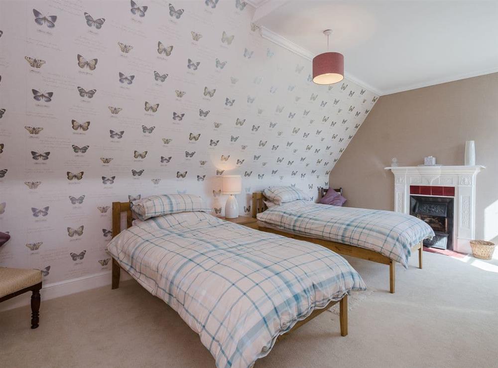 Twin bedroom at Albion House in Castle Douglas, Dumfries and Galloway, Kirkcudbrightshire