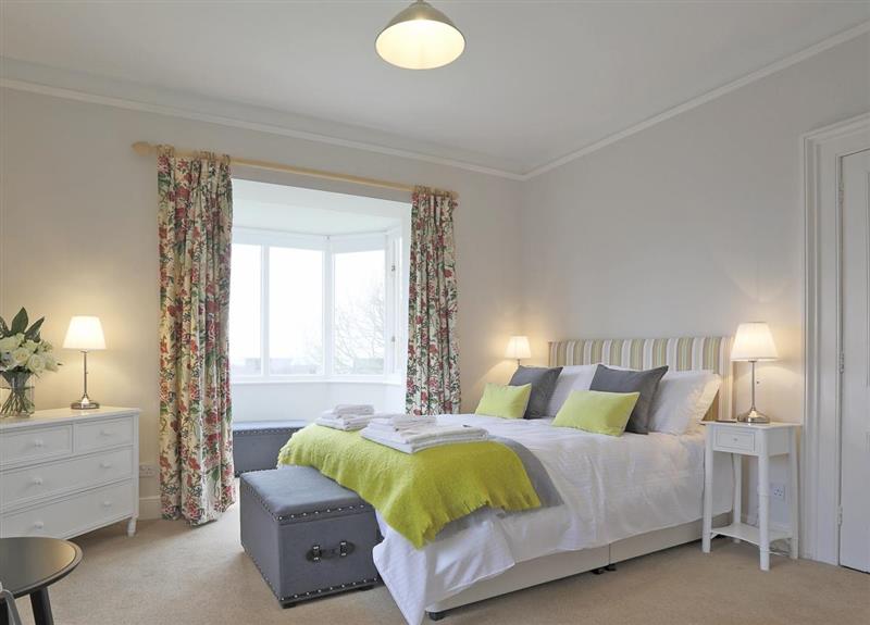 Double bedroom (photo 2) at Aldeburgh Manor, Aldeburgh, Suffolk