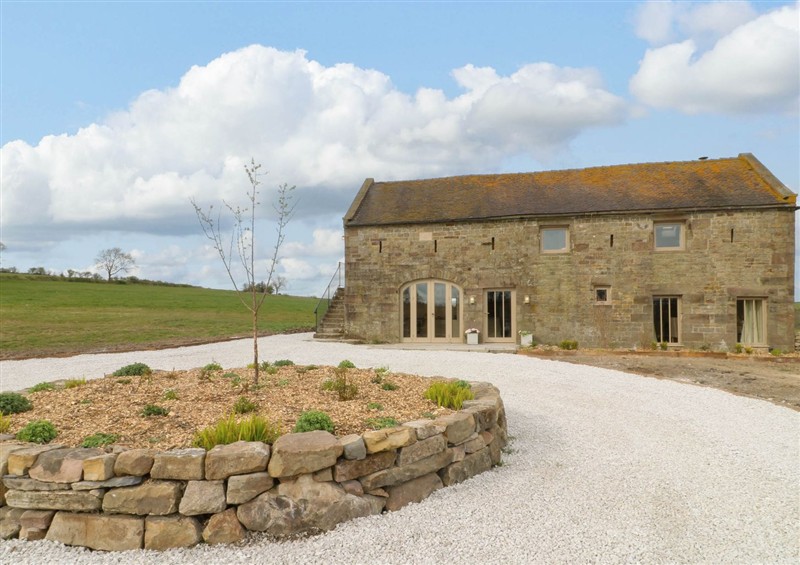 Outside Alder Barn