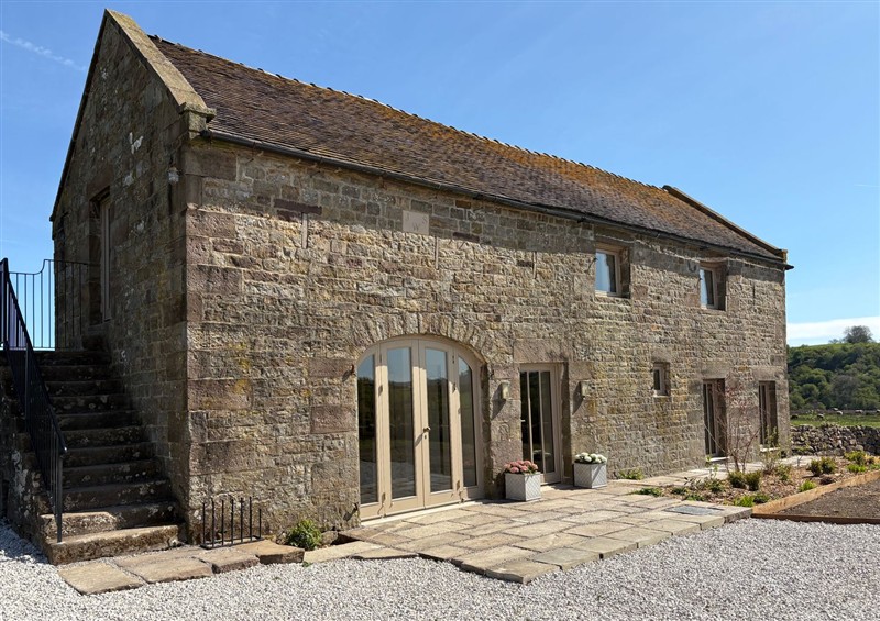 This is the setting of Alder Barn