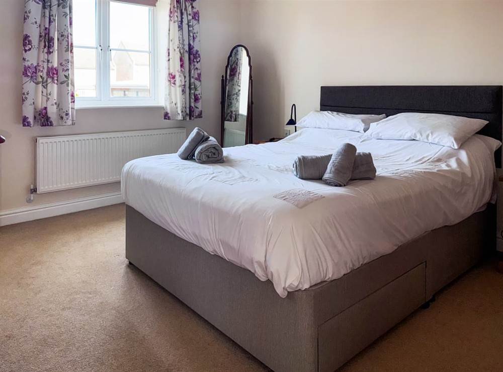 Kingsize bedroom (photo 2) at Alder Lodge in Sedgeford, Norfolk