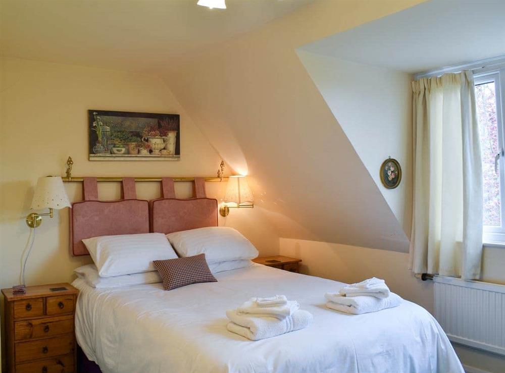Double bedroom at Alderley House in Bourton-on-the-Water, Gloucestershire