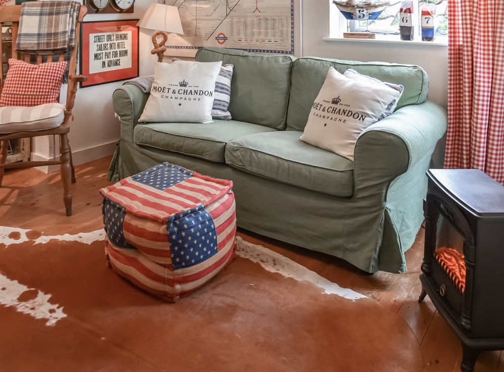 Open plan living space (photo 2) at Alec Hills Bakehouse in Wangford, Suffolk