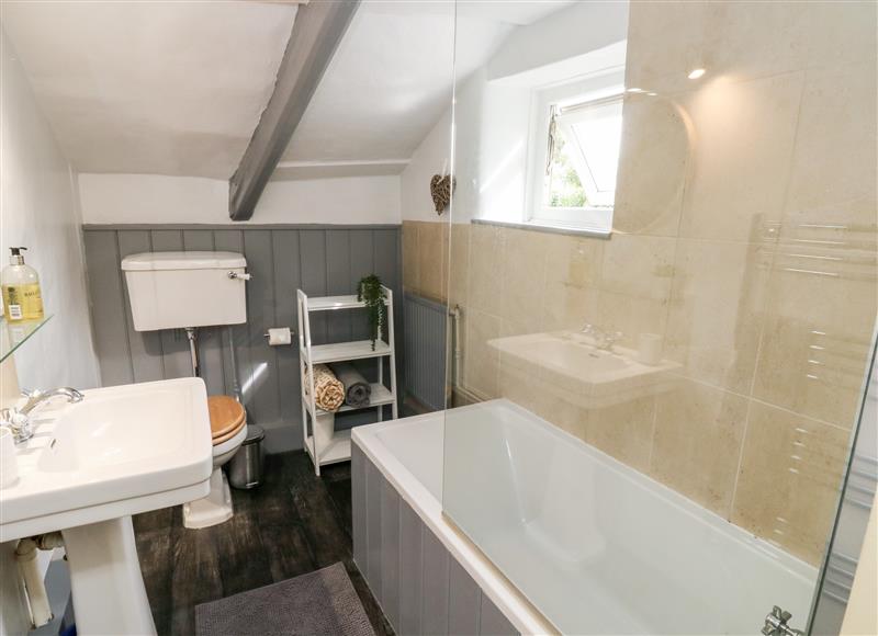 Bathroom at Alexanders Cottage, Frogmore