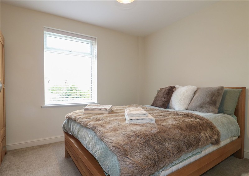 A bedroom in Alexandra Retreat at Alexandra Retreat, Sutton-In-Ashfield