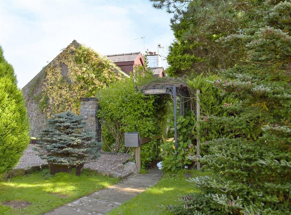 Charming holiday property at Alices Cottage in near Kilgetty, Pembrokeshire, Dyfed