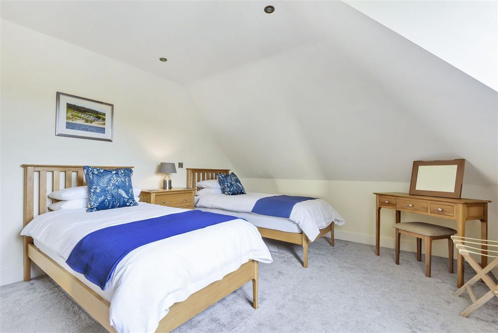 All Views, Dorset: Bedroom two, a twin bedroom with en-suite shower room at All Views, Bridport