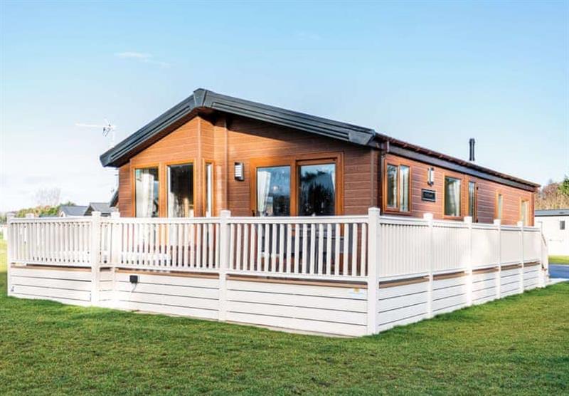 The Lakeview Lodge VIP at Allerthorpe Golf and Country Park in Allerthorpe, Yorkshire