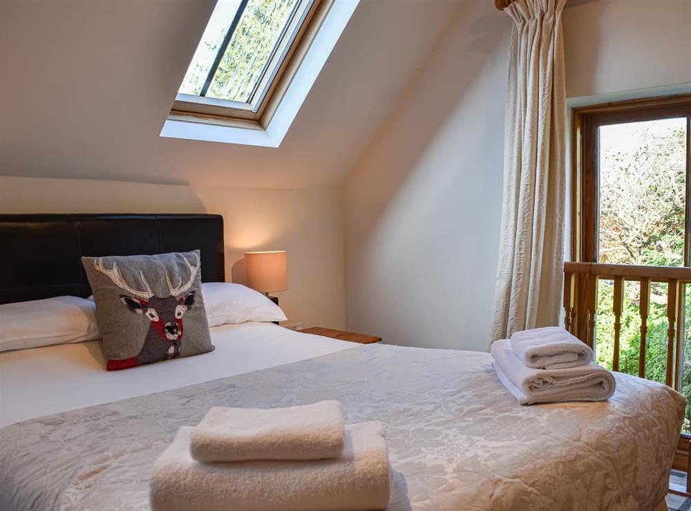 Double bedroom at Allerton House Stable in Jedburgh, Roxburghshire