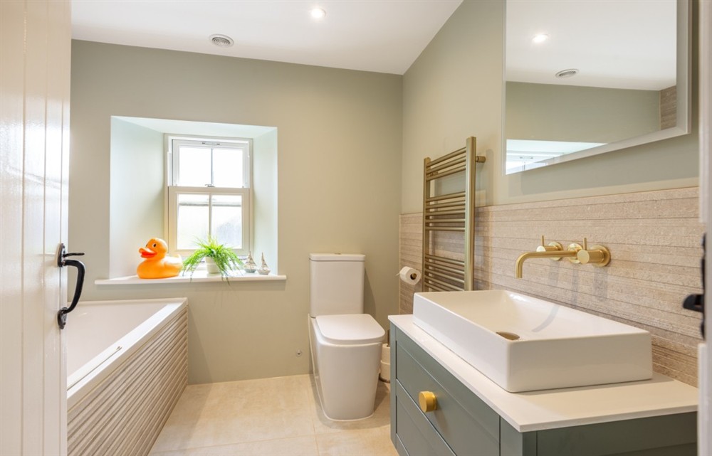 This is the bathroom at Alma House in Malborough