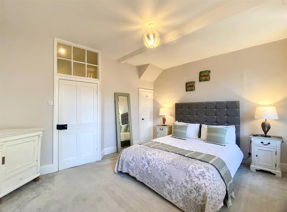 Double bedroom (photo 6) at Alma House in Marlborough, Wiltshire