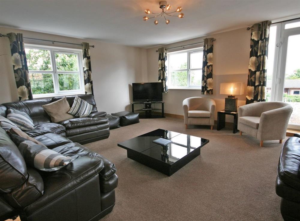 Alma House in Seahouses, Northumberland sleeps 13