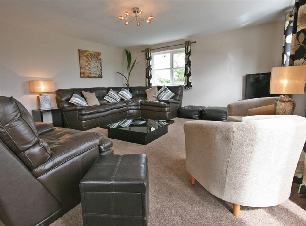 Alma House in Seahouses, Northumberland sleeps 13