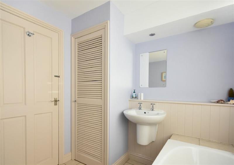 This is the bathroom at Alnholme, Alnmouth