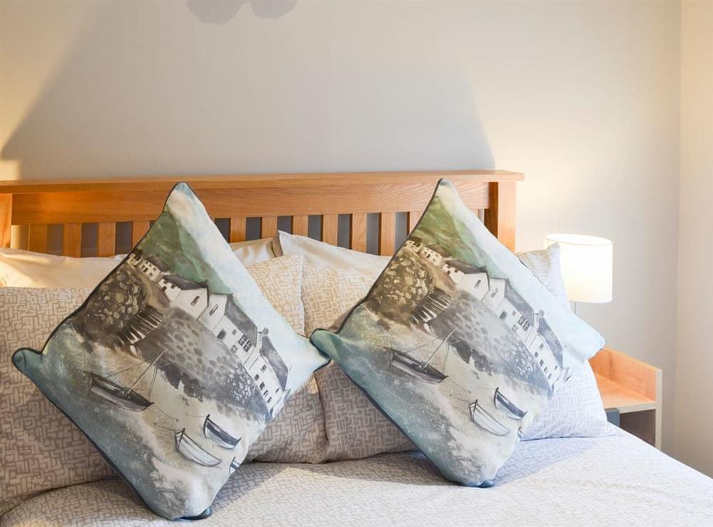 Romantic double bedded room at Alnwick Cottage in Alnwick, Northumberland