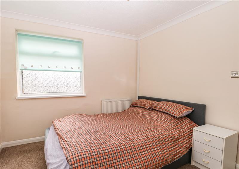A bedroom in Alverstone Seaside at Alverstone Seaside, Gosport