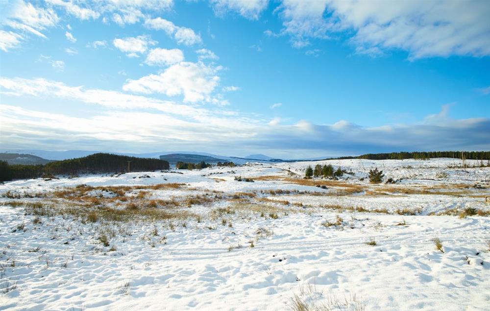 The property is surrounded by wild croft land and open skies