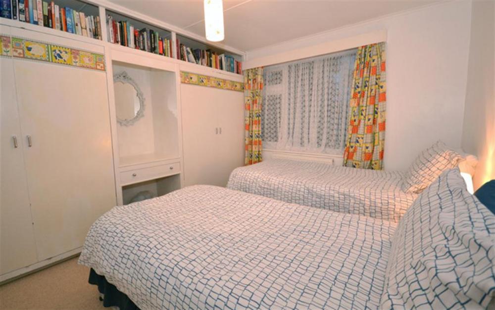The twin bedroom at Amber in Looe