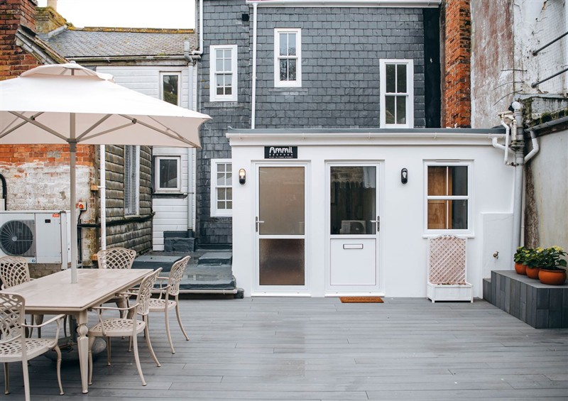 The patio at Ammil Bespoke, St Ives