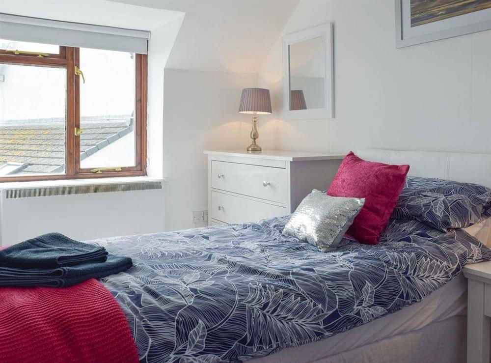 Attractive twin bedroom at Stable Cottage, 