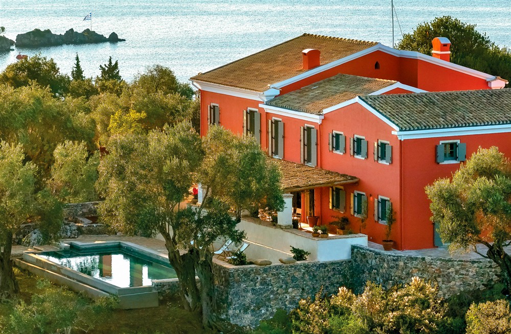 Anaktora Palace