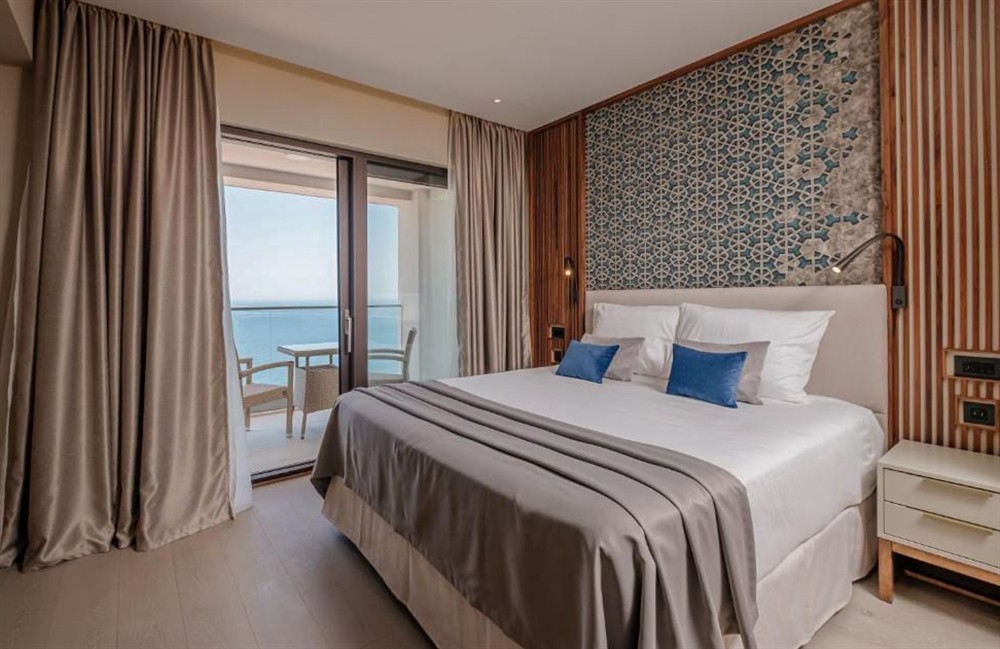 Ananti Deluxe Suite