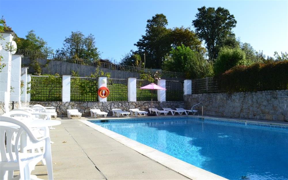 The outdoor heated pool is open to guests from May to the end of September. at Anchors Aweigh in Helford Passage