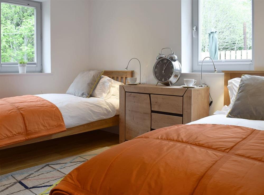 Attractive twin bedroom at Anemone in Kenmore, near Aberfeldy, Perthshire
